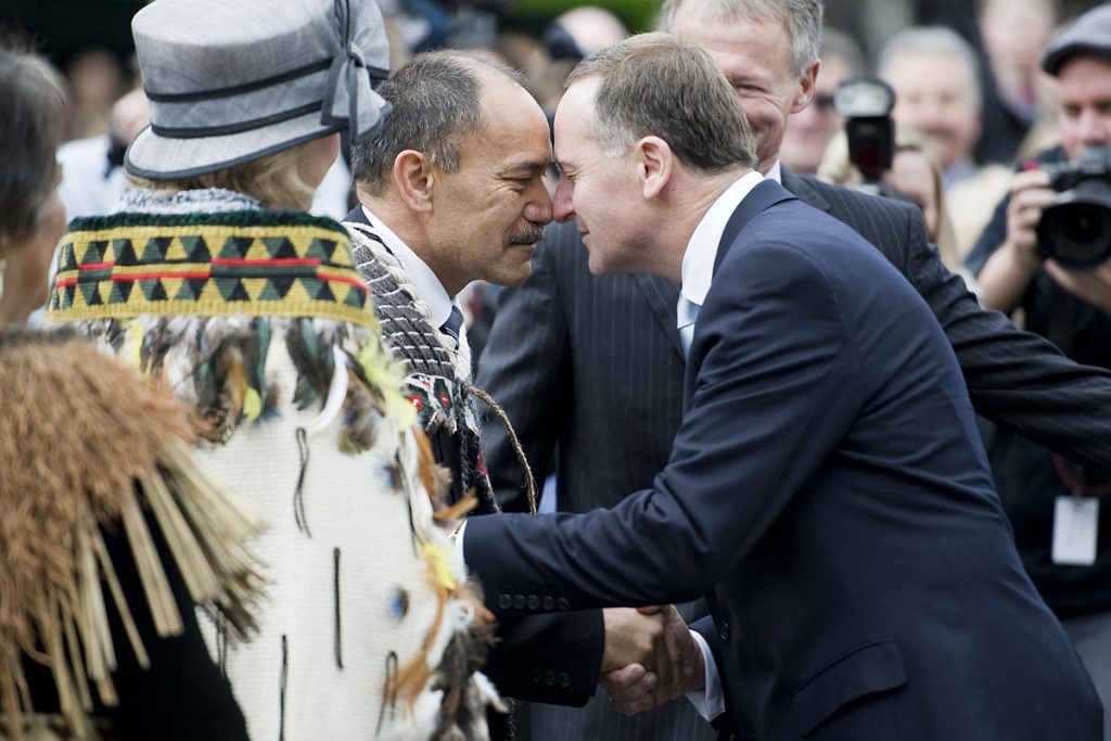 By New Zealand Defence Force from Wellington, New Zealand - Sir Jerry met by the Prime Minister of NZ, Rt Hon John Key, CC BY 2.0, Link