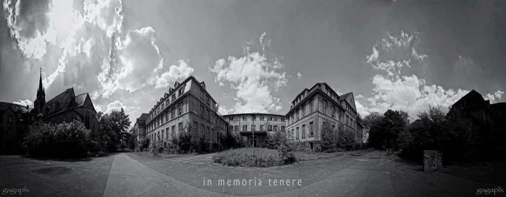 "in memoria tenere" (CC BY-ND 2.0) by Gaga℘i✗