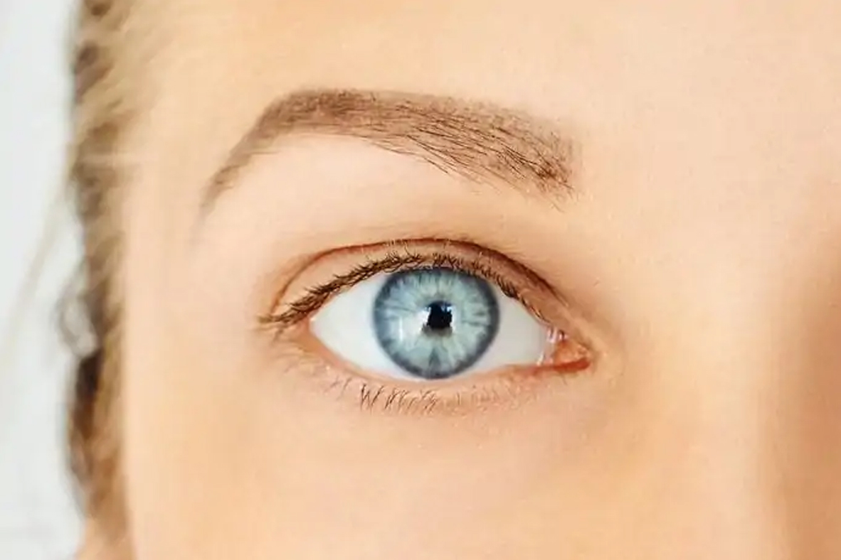 modré oči